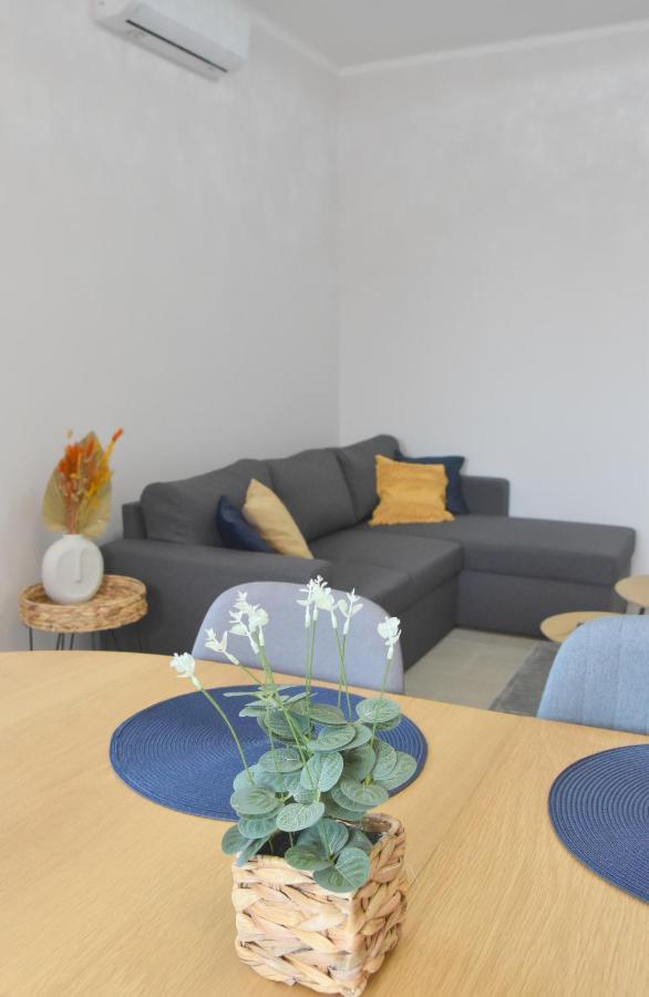 Voeroesko Apartmanhaz Balatonalmádi Zewnętrze zdjęcie